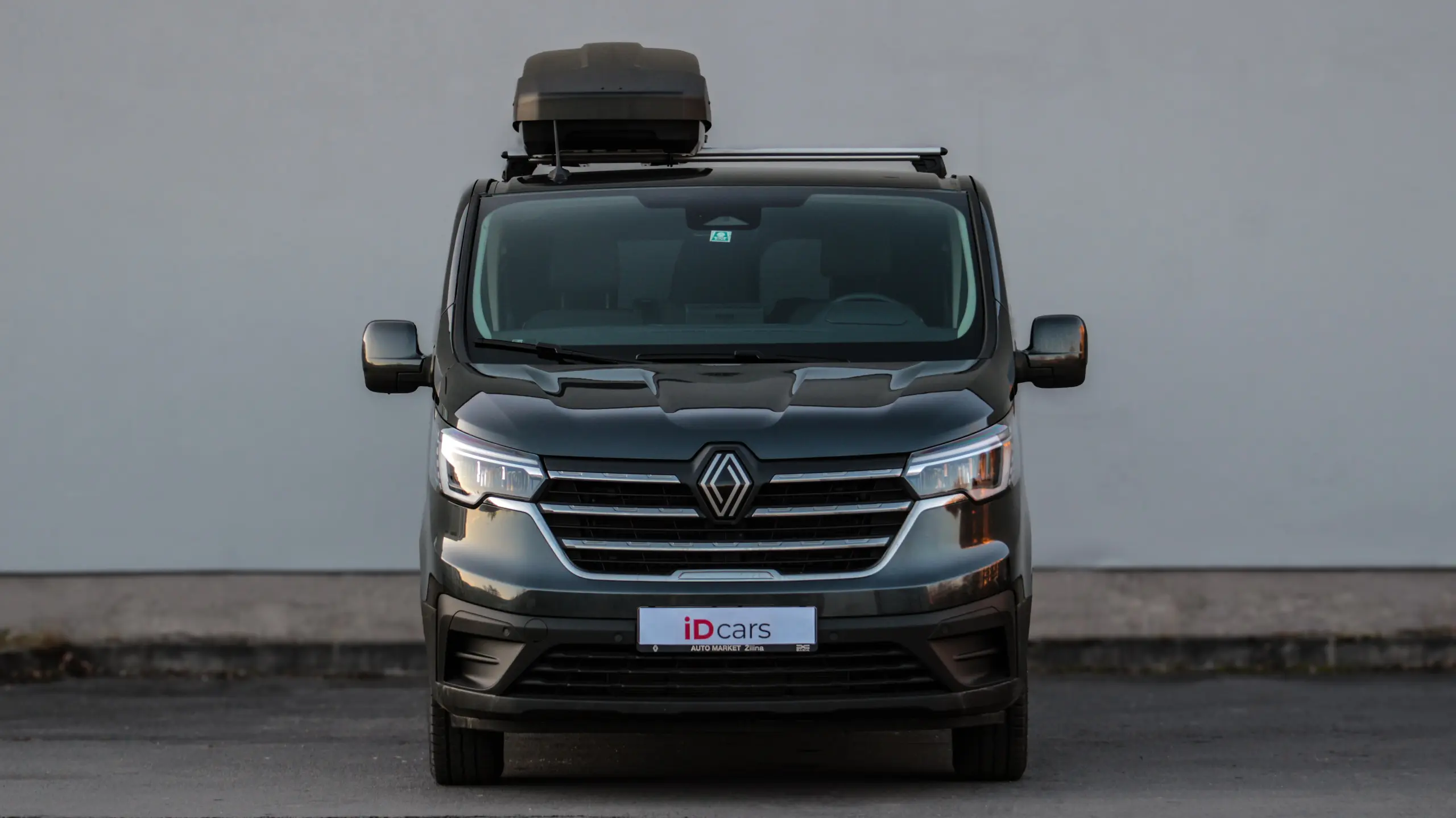 Renault Trafic spredu